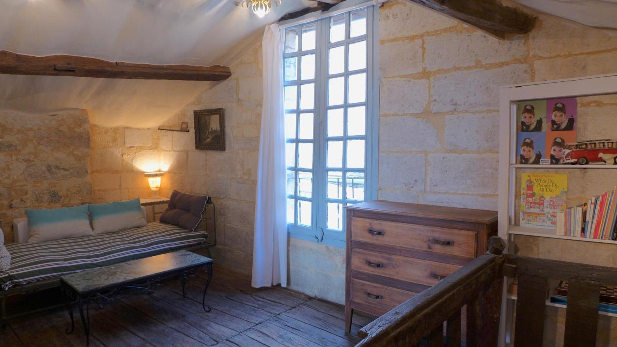 Rue Bertrand de Got Villa Saint-Cyprien  Buitenkant foto