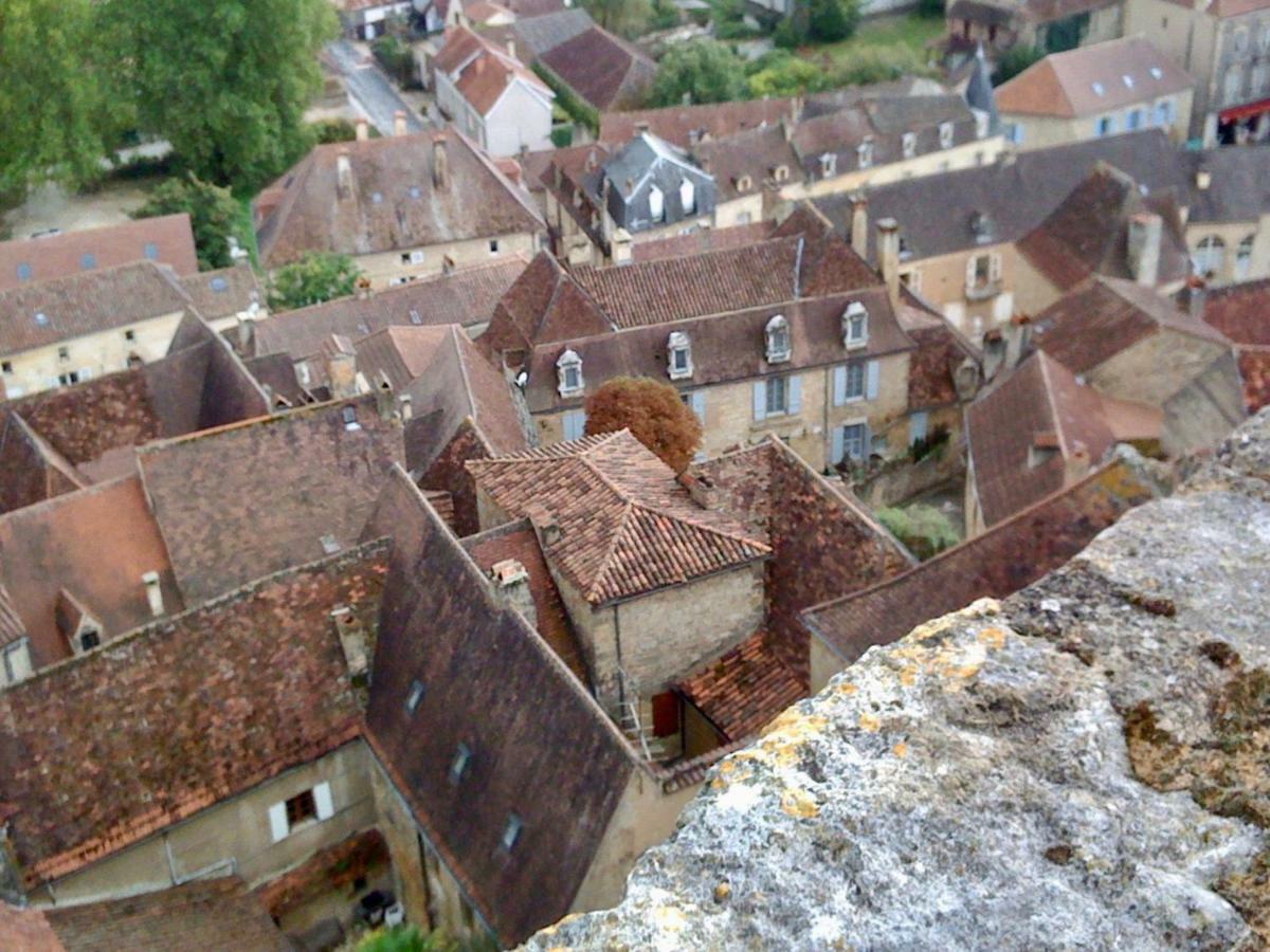 Rue Bertrand de Got Villa Saint-Cyprien  Buitenkant foto